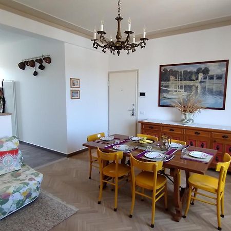 Palazzo Cavalletti - Appartamenti Nel Cuore Di Senigallia Eksteriør billede